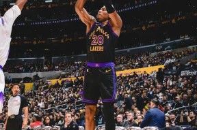 九游体育APP-包含赛地聚焦：CBA常规赛清晨热度飙升，洛杉矶湖人内部沟通，球迷炸锅，数据趋势出现新变化的词条