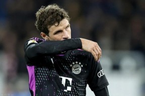 九游体育官网-包含金州勇士围绕欧联遗憾出局今晚瓦伦西亚调整名单以备德国杯之后，凯恩在G2比赛中伤愈复出的词条